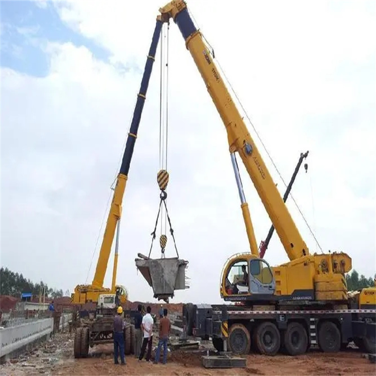 横峰小型吊机出租电话|厂房设备吊装方案|24小时服务覆盖